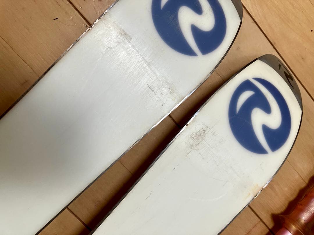 レディース ROSSIGNOL✴︎カービングスキー板148・ストック