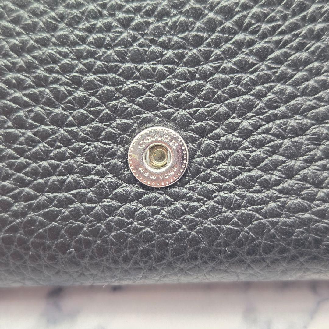 【COACH】コーチ　スタッズ　三つ折り 小さなウォレット　ペブルレザーブラック