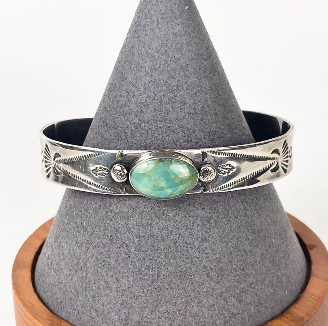 NAVAJO ナバホ sterling スタンプワーク ライトグリーン　黄緑