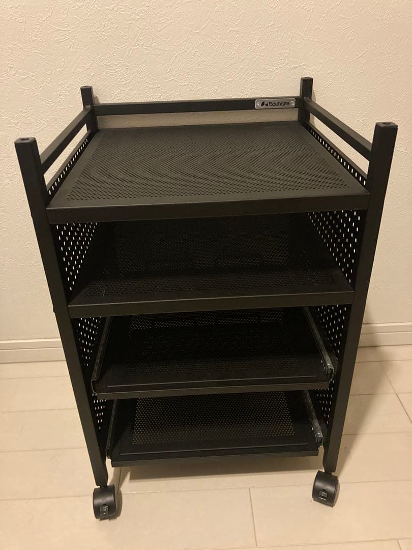 【美品】Bauhutte(バウヒュッテ) ゲーム機収納ラック スライダー式