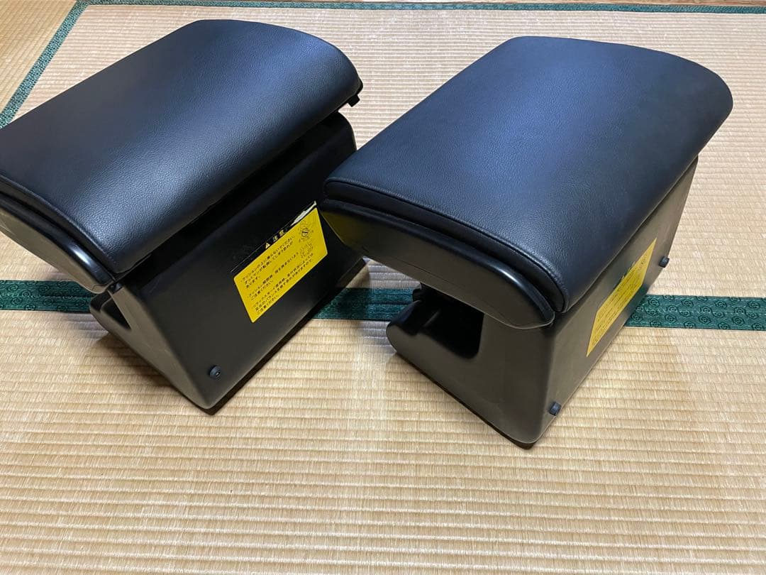トヨタ純正オットマン2個セット