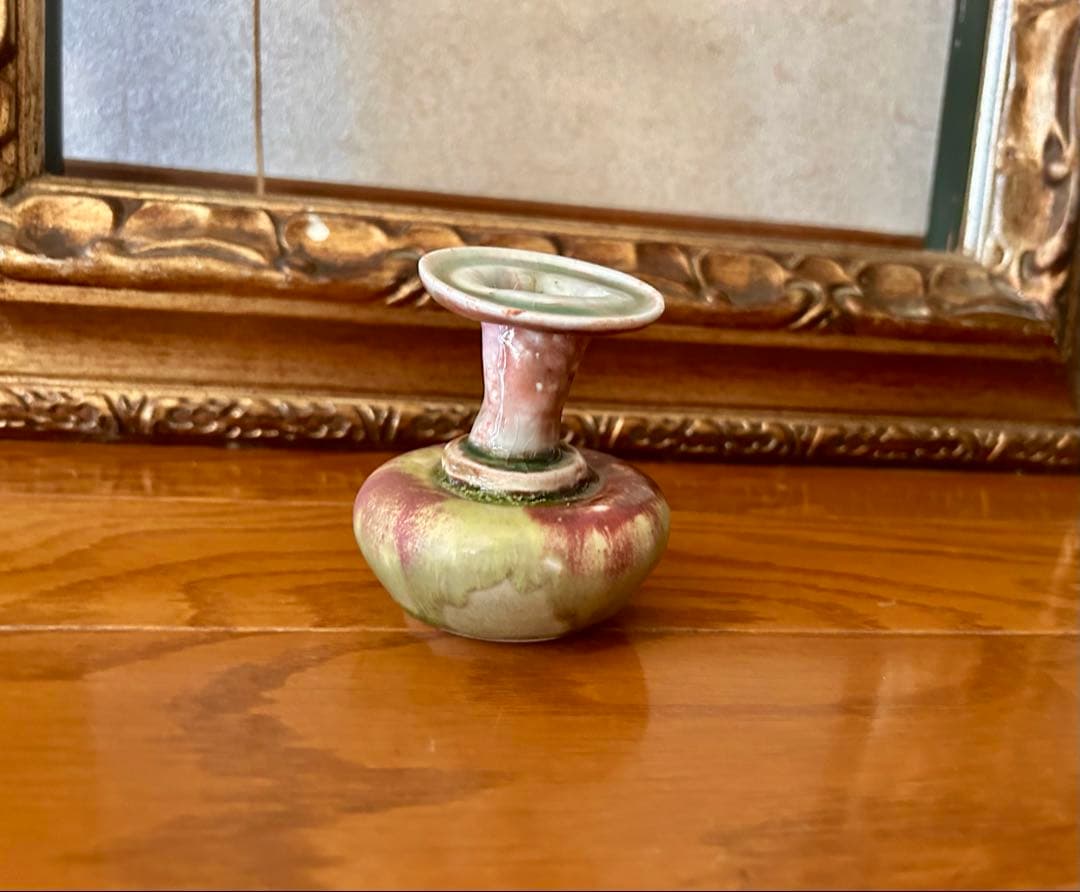 ヨーロッパ　フランス　アンティークvintage 一輪挿し　花瓶　フラワーベース