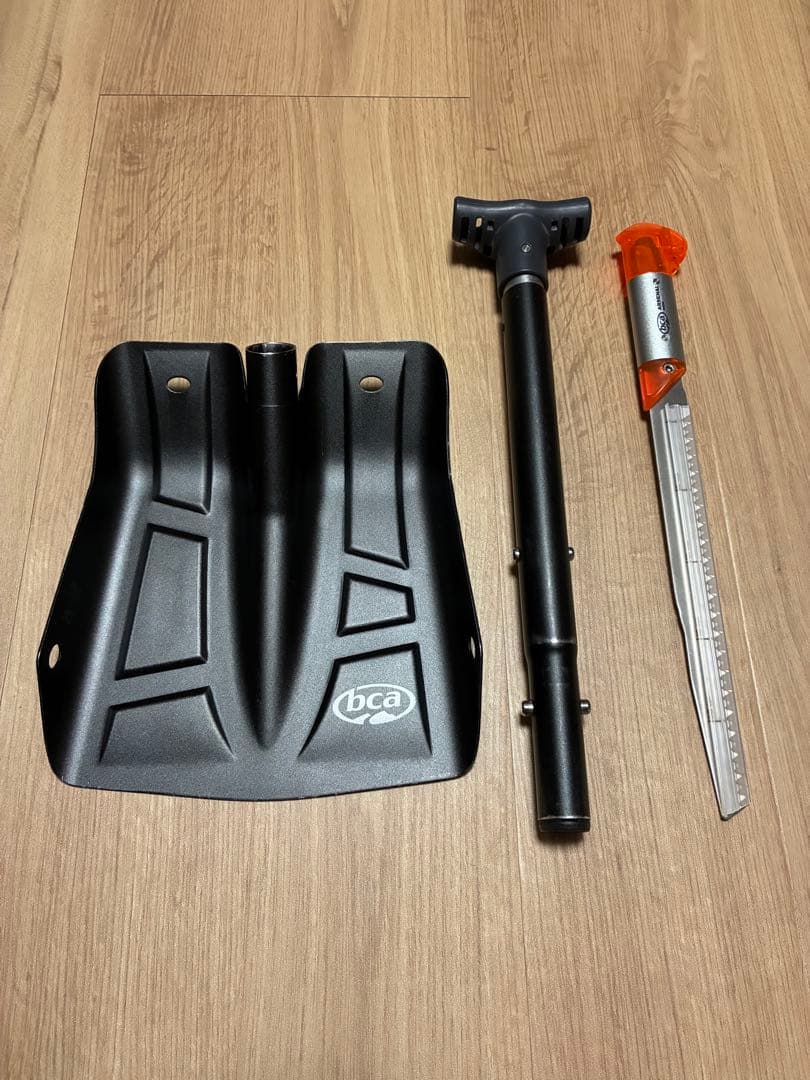 bca スノーシャベル ブラック　スノーソー付き