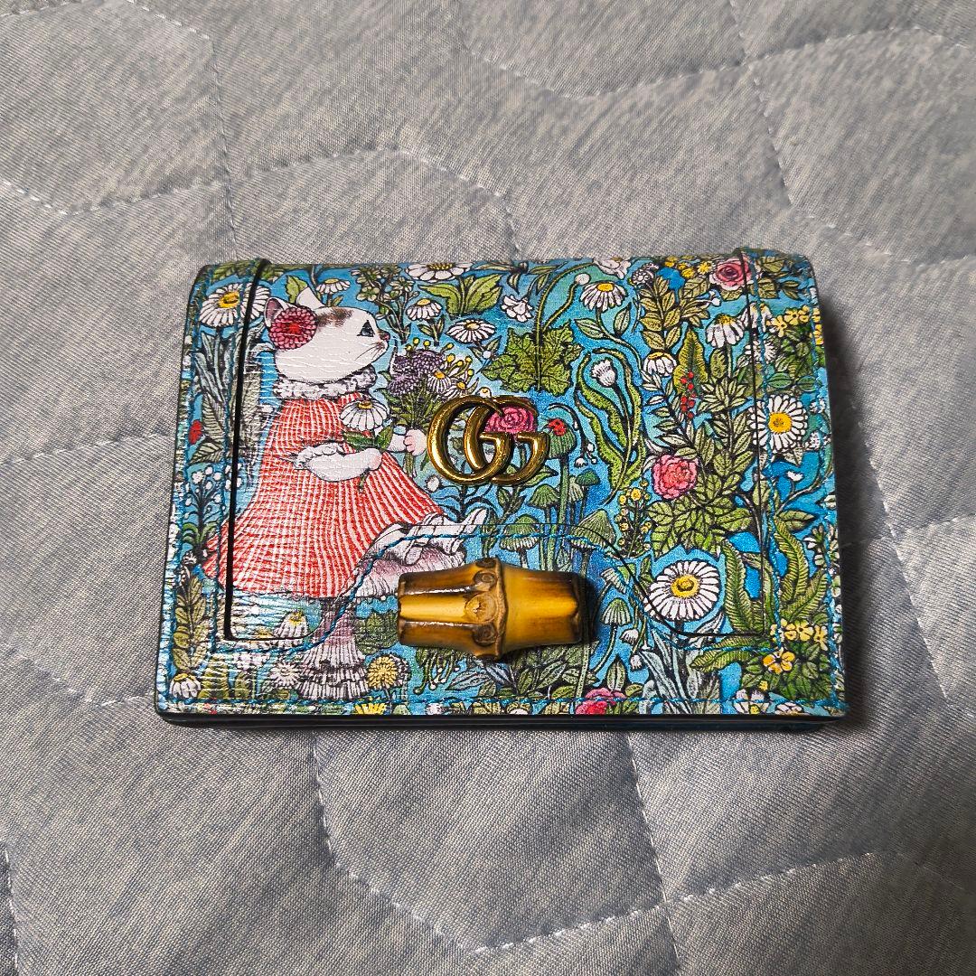 GUCCI ヒグチユウコ二つ折財布　早いもの勝ち！