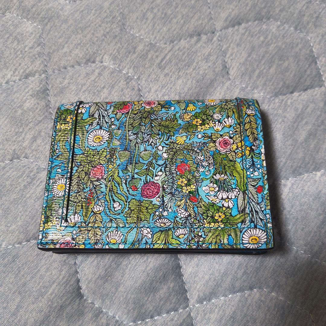 GUCCI ヒグチユウコ二つ折財布　早いもの勝ち！