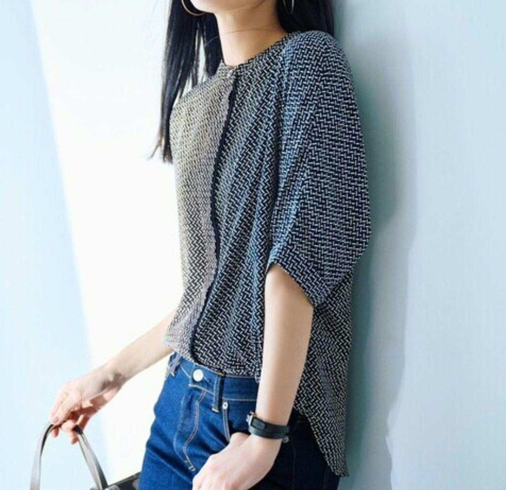 美品⭐iCB 24SS バックサテンアムンゼン 5分袖バンドカラーブラウス 総柄