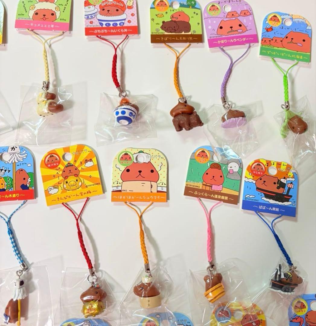 カピバラさん　ご当地ねつけストラップ　51個セット　新品未使用