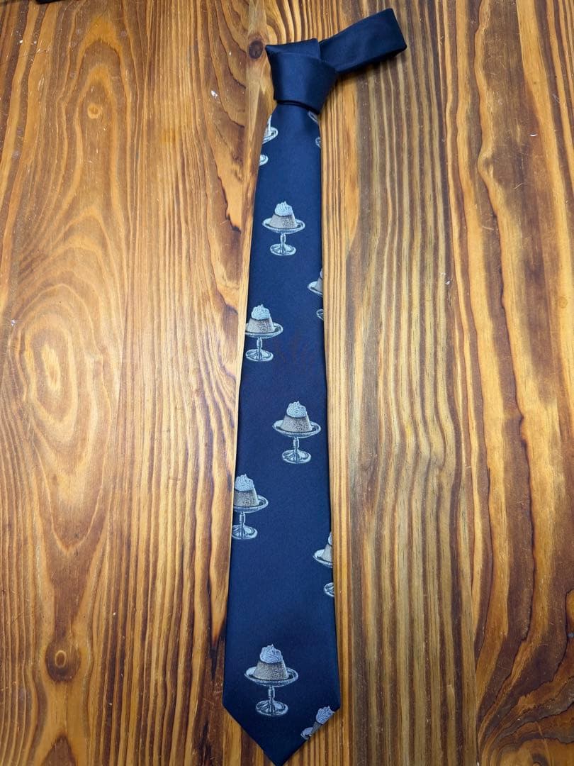 ジラフ　ネクタイ　喫茶ジラフコラボ　プリン