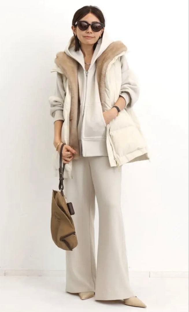 アパルトモン LOU ANDREA/ルーアンドレアFAKE MINK VEST