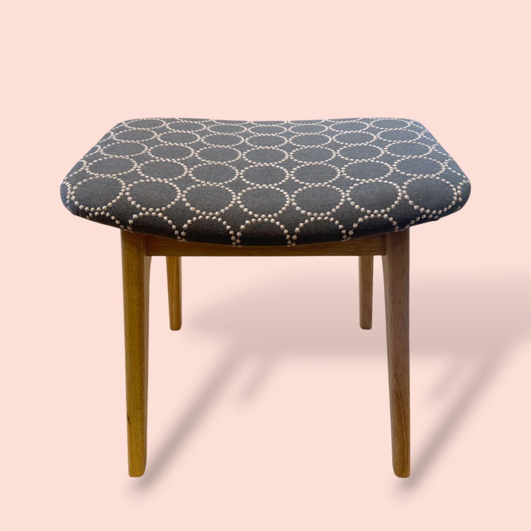 ミナペルホネン使用スツール　オットマン　イス　 椅子　インテリア　家具