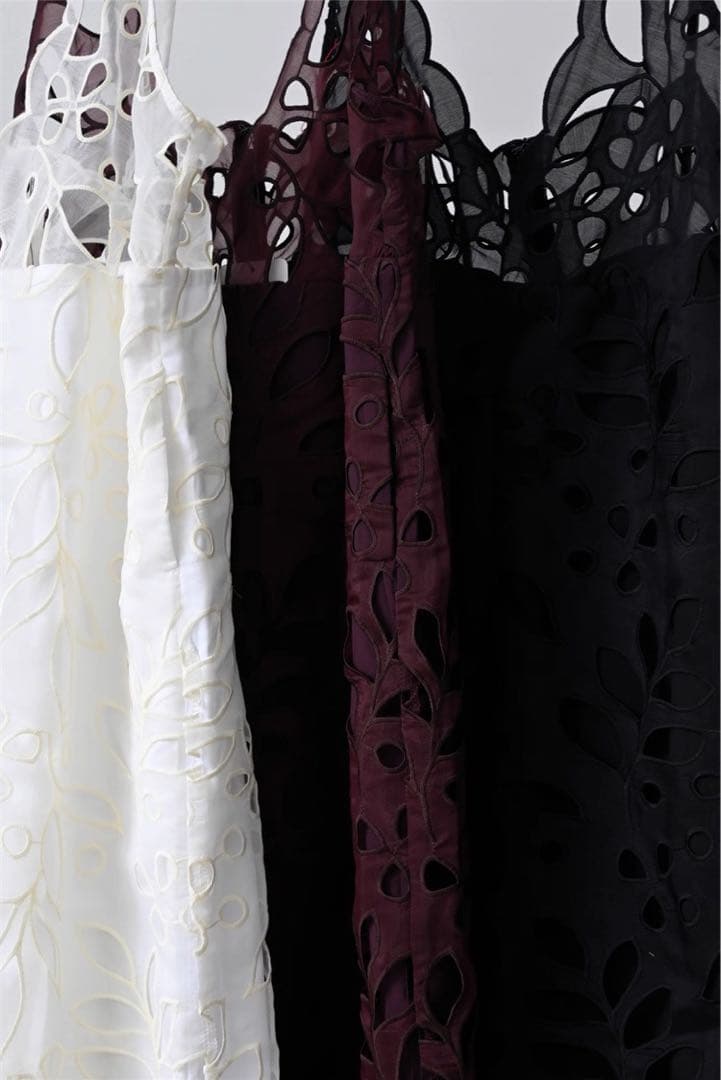 Mystradaエンブロイダリーロンパース