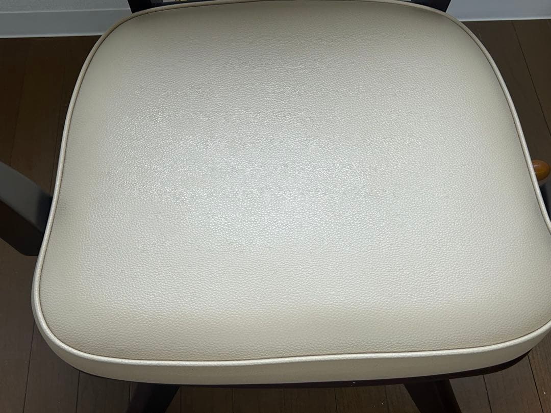 ピタットチェア20　ロングレバー付 介護用回転イス