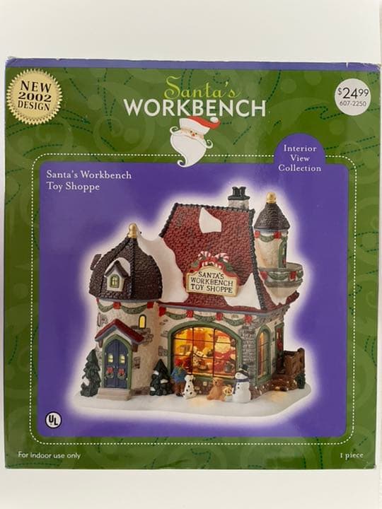 ミニチュア　ドールハウス　ライト　　　　　「サンタのおもちゃ工房」