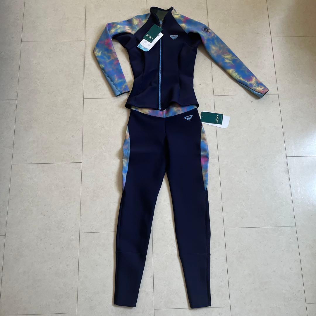 新品未使用　ROXY ロキシー　ウェットスーツ　セパレート　＋専用ハンガー