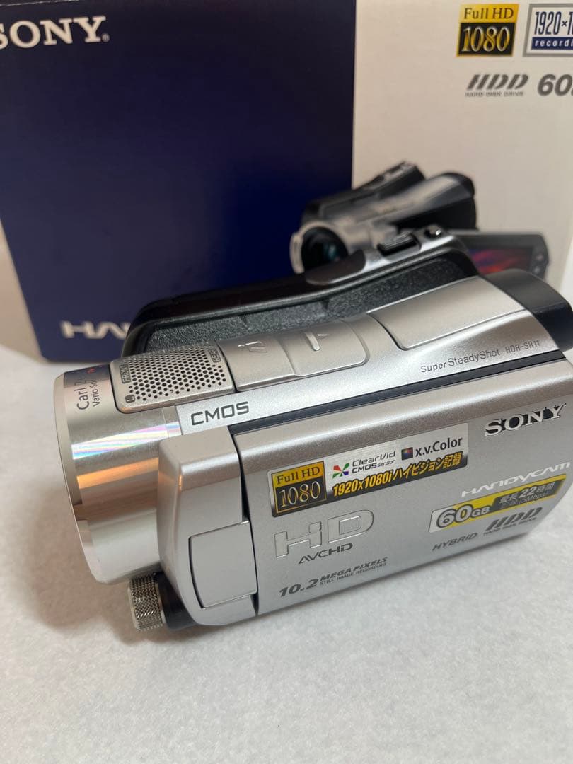 【極美品】ソニー SONY HDR-SR11 ビデオカメラ バッテリー2個付き