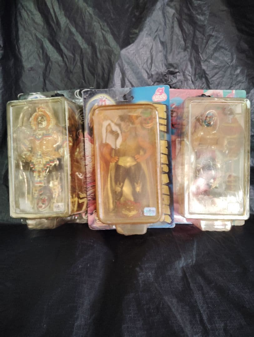 プロレスフィギュアマスカラス兄弟３体セット