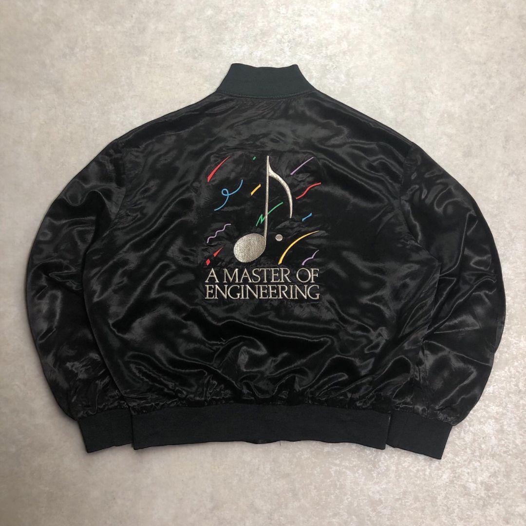 80-90sヴィンテージUSA製サテンスタジャンスカジャン刺繍　短丈ショート丈