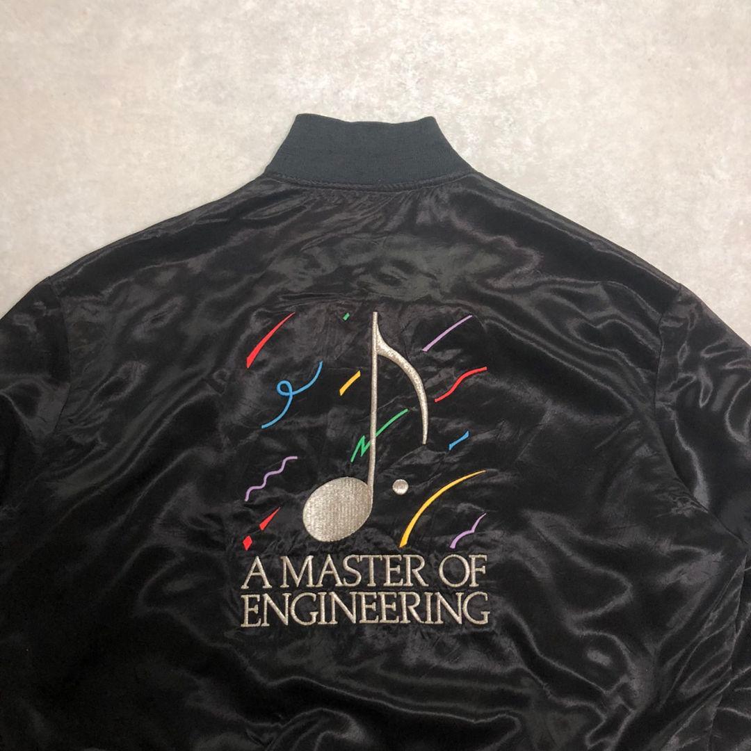 80-90sヴィンテージUSA製サテンスタジャンスカジャン刺繍　短丈ショート丈