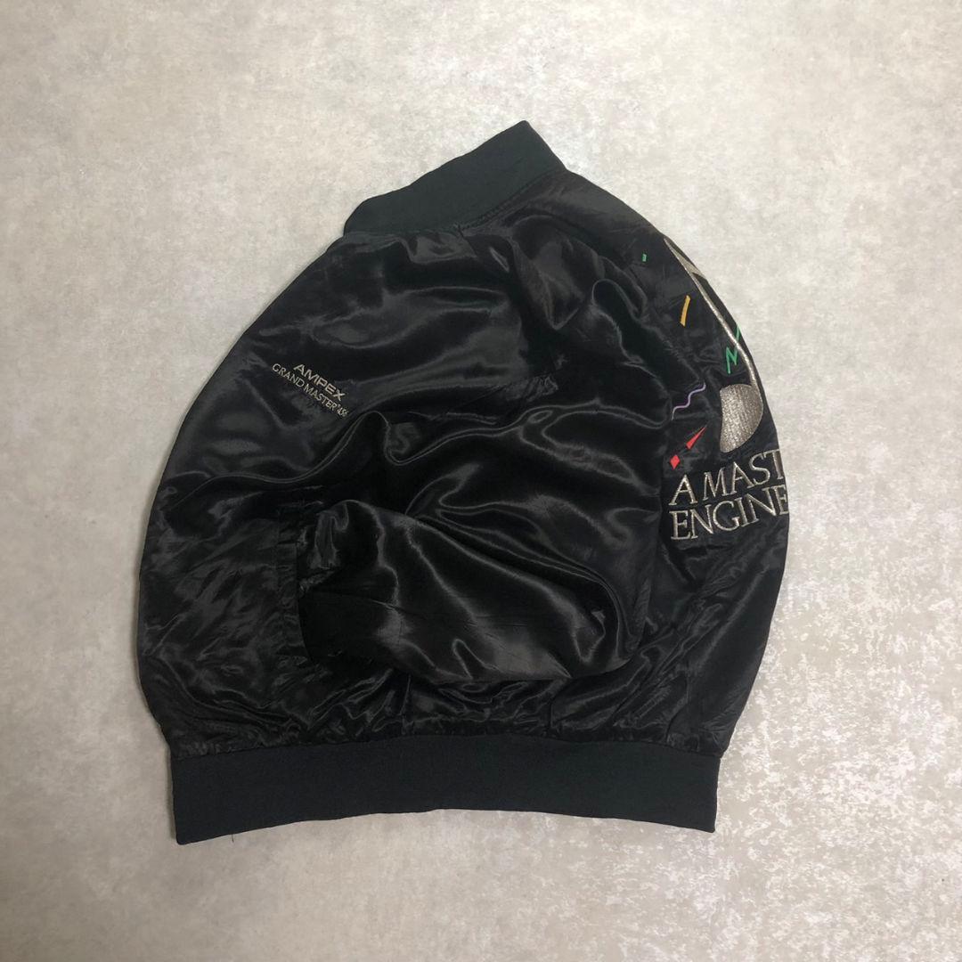 80-90sヴィンテージUSA製サテンスタジャンスカジャン刺繍　短丈ショート丈