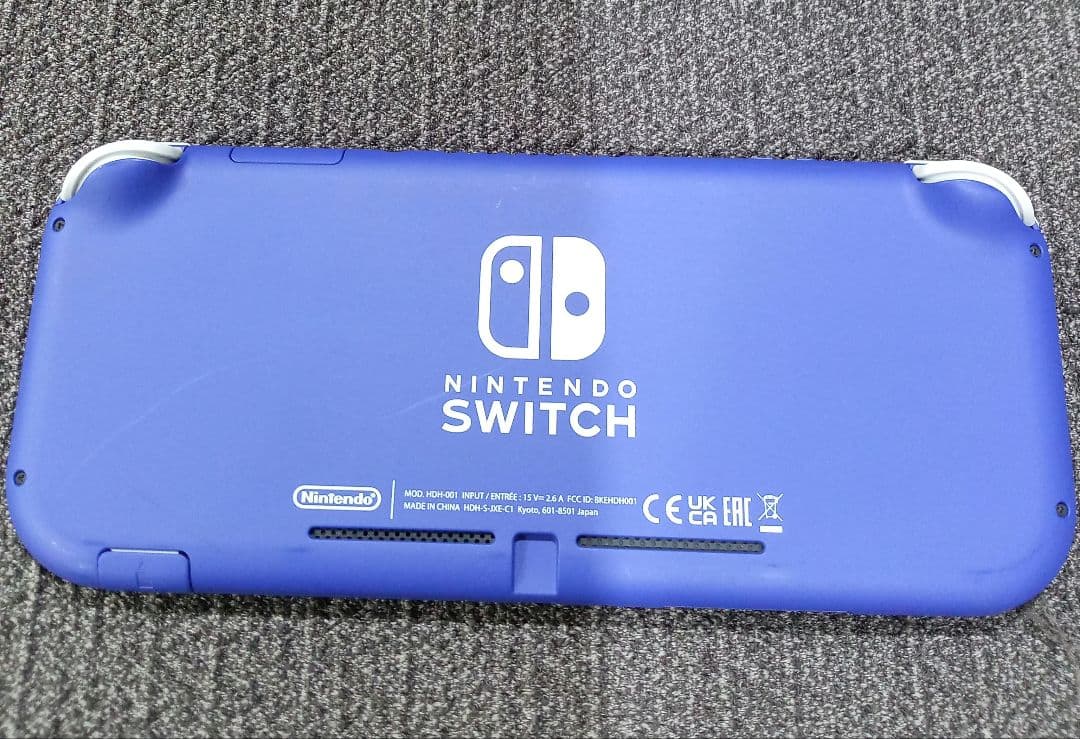 Nintendo　Switch Lite　スイッチライト　HDH-001