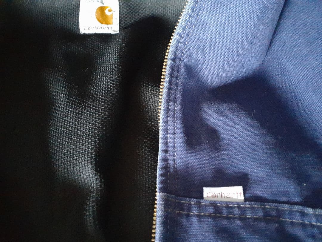 カーハートCarhartt、100YEARS アクティブジャケットMサイズくらい
