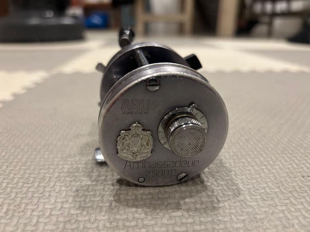 ABU Ambassadeur 2500 C ベイトリール アブガルシア　75年