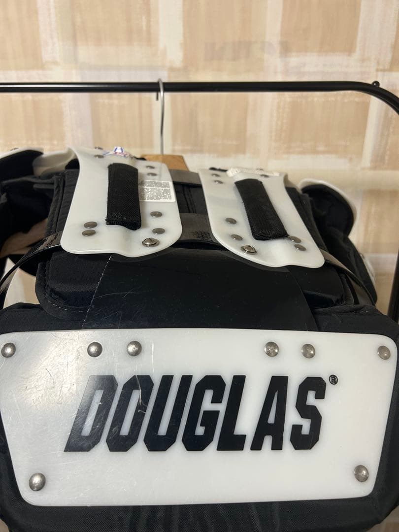 ダグラス ショルダーパッド FF17 XS バックプレート付き 値下げ交渉あり