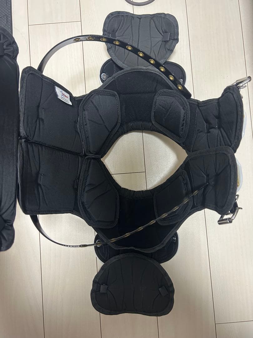 ダグラス ショルダーパッド FF17 XS バックプレート付き 値下げ交渉あり