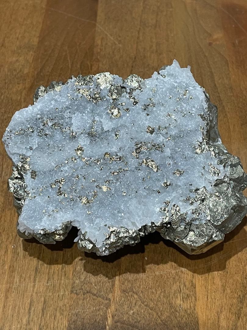 パイライトインテリア(石英共生)