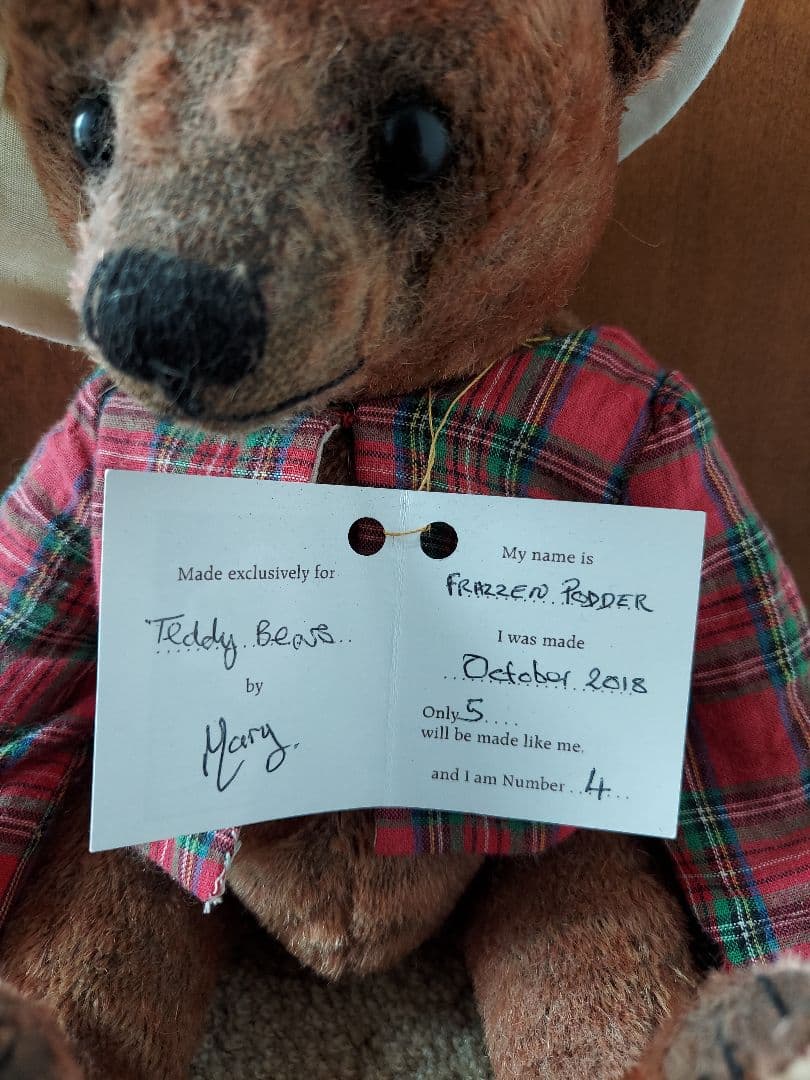 人気海外作家　フォーゲットミーノット　メアリーさんのベア