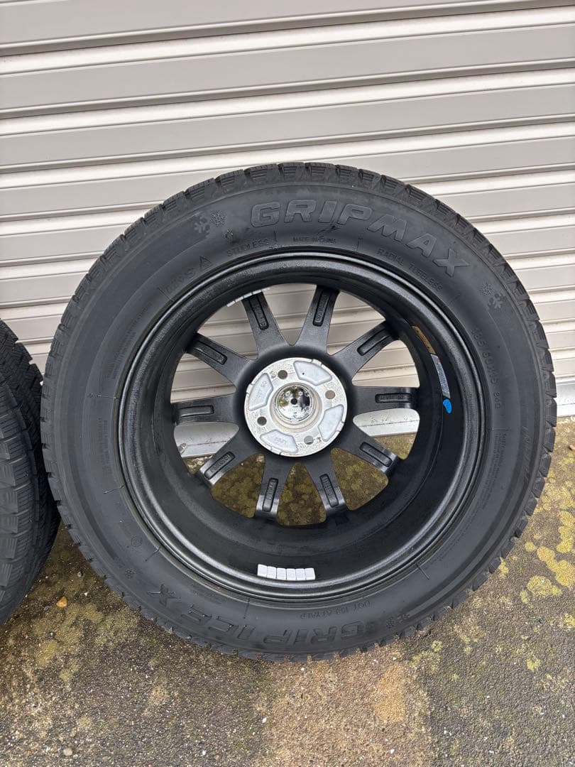 スタッドレスタイヤ４本セット　185/60/R15