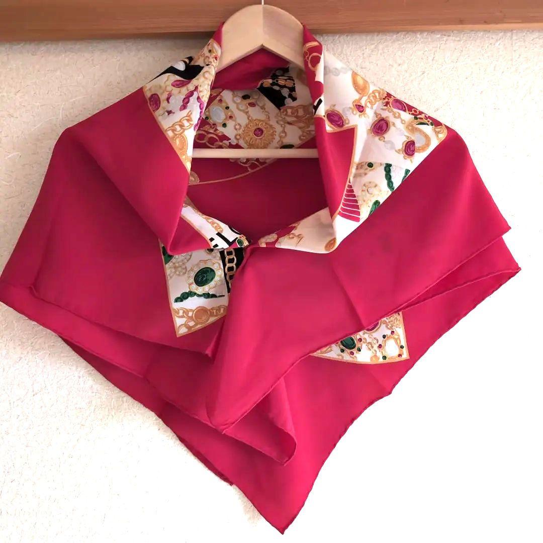 CHANEL ココマーク 宝石柄 大判スカーフ 85×85 ジュエリー d137