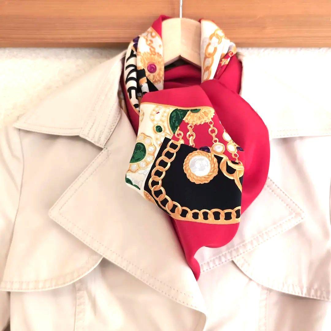 CHANEL ココマーク 宝石柄 大判スカーフ 85×85 ジュエリー d137