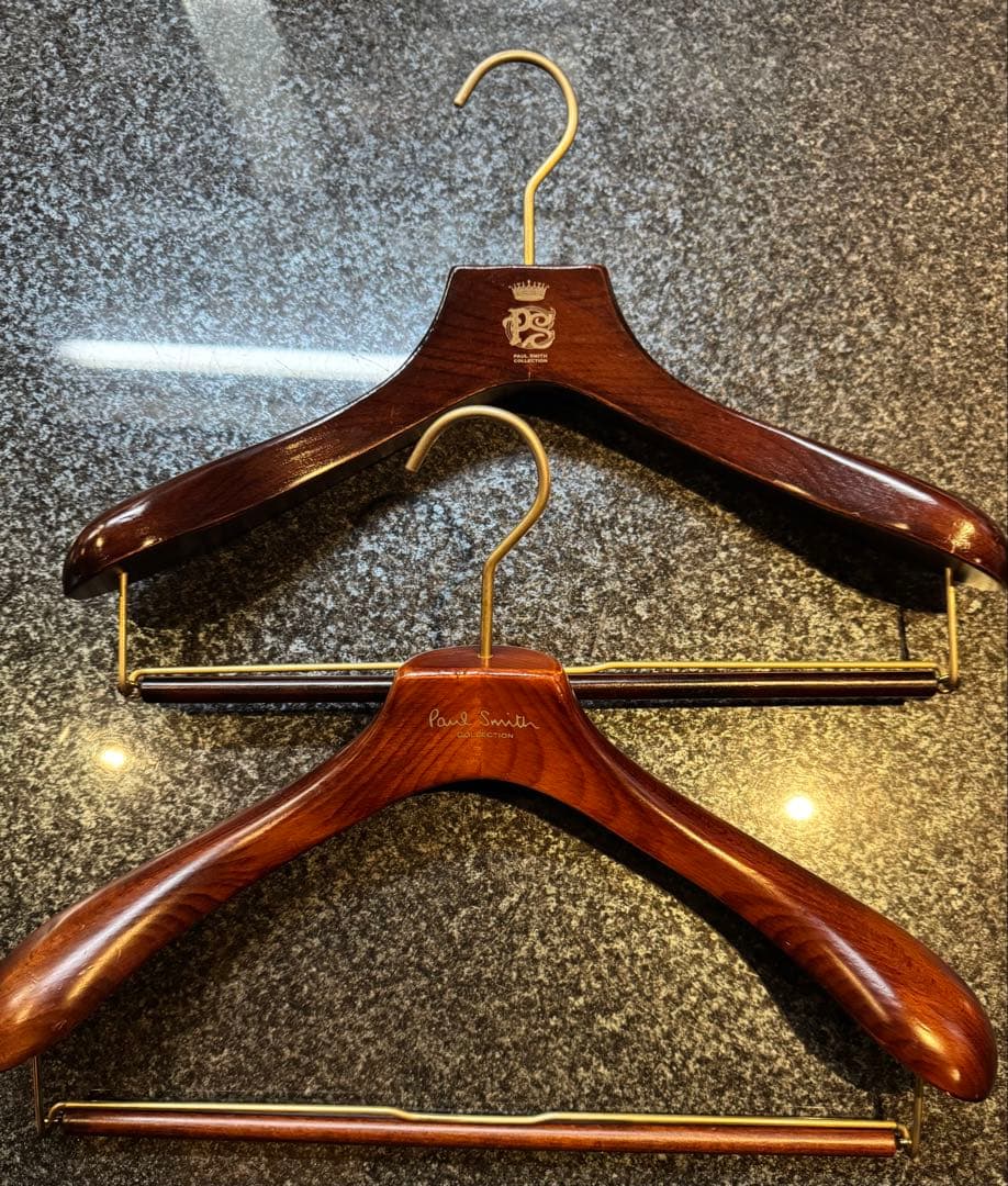 L*e様 激レアPaul Smith Collection 木製ハンガー 2本セ