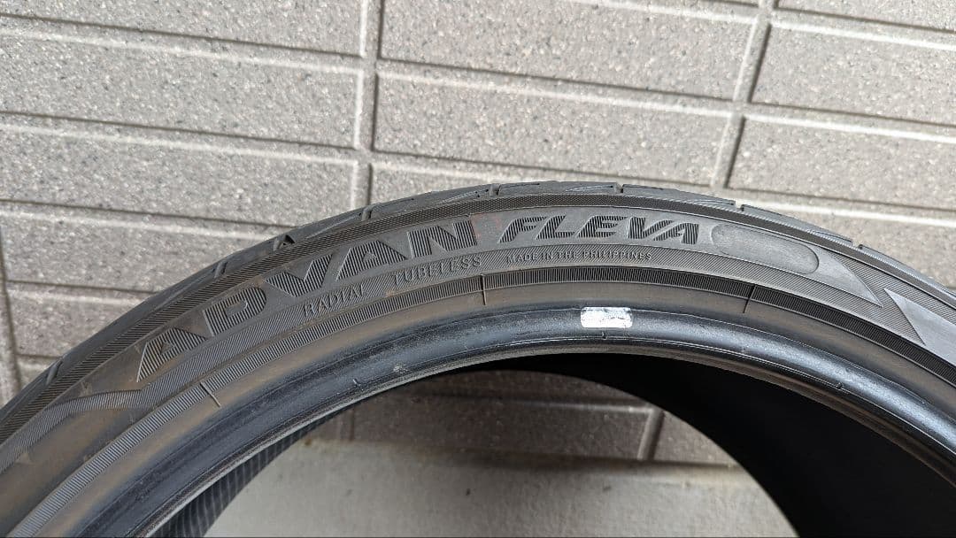 ADVAN FLEVA V701 245/35R19 2本 24年製