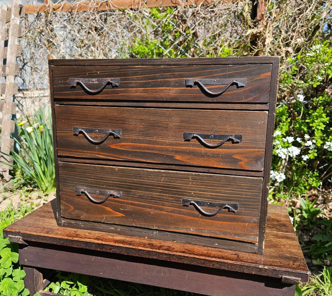 日本のアンティーク 明治時代の小箪笥 小物入れ 小抽斗 三段 メンテ済み 古家具