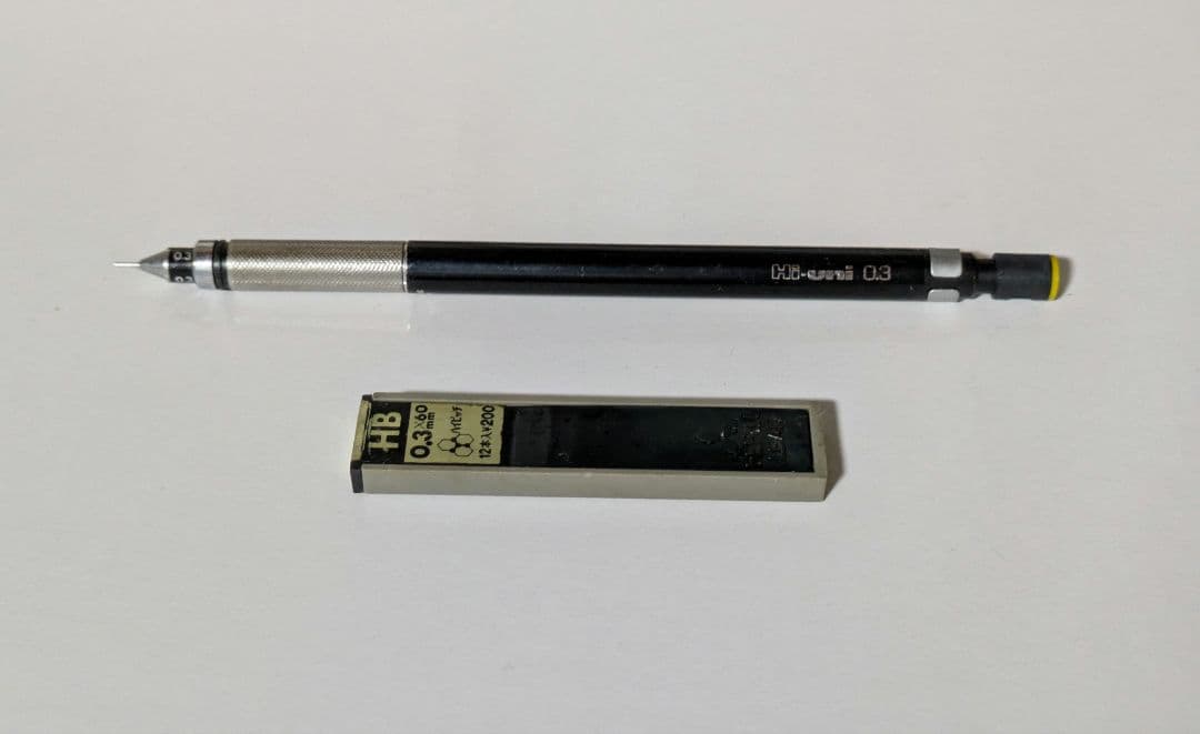 Hi-Uni ハイユニ 0.3mm シャープペンシル 本体と芯