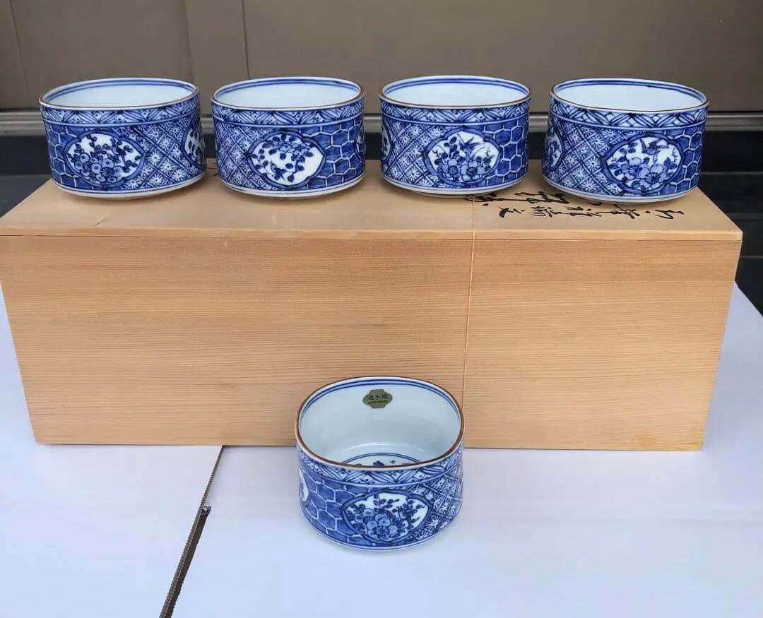 2. 京焼　昭阿弥造　青華祥瑞紋　小鉢5客揃