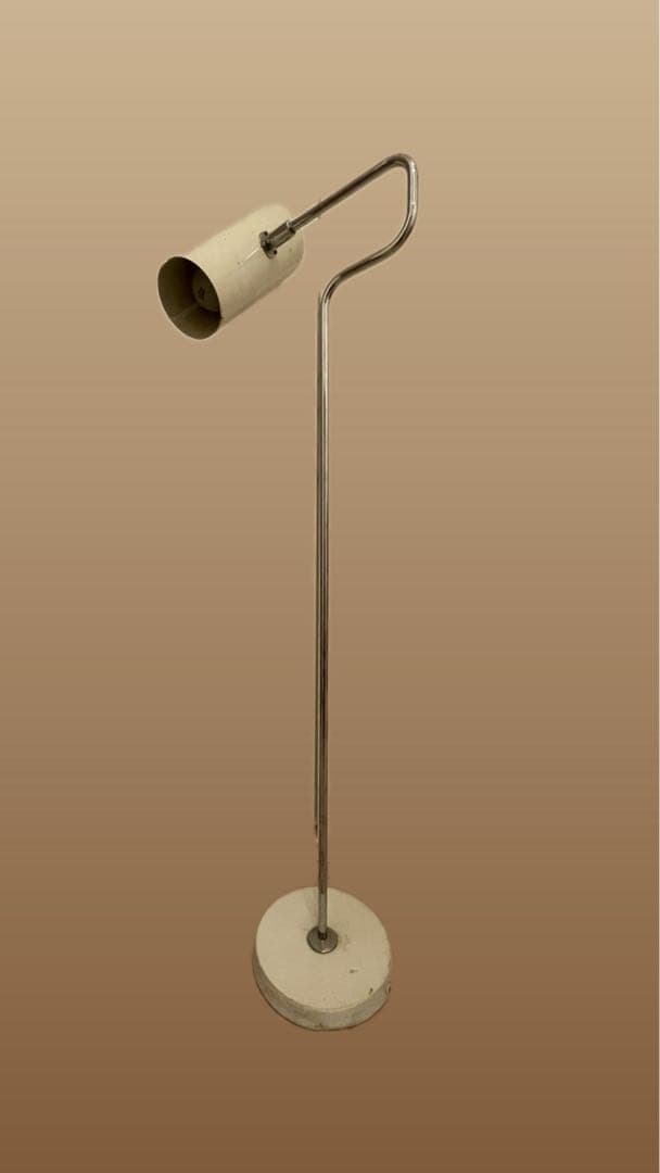 【価格交渉お気軽に】アンティーク　フロアスタンド　スタンドライト