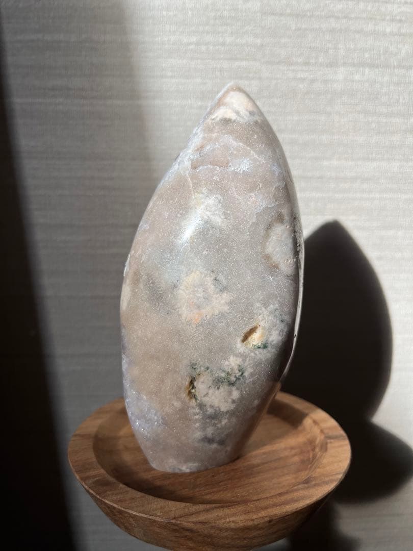 ピンクアメジスト×桜瑪瑙 共生ジオード 原石置物 ガラスドーム付