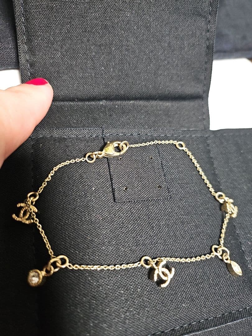 T*T様 限定価格 希少 CHANEL ラインストーンブレスレット