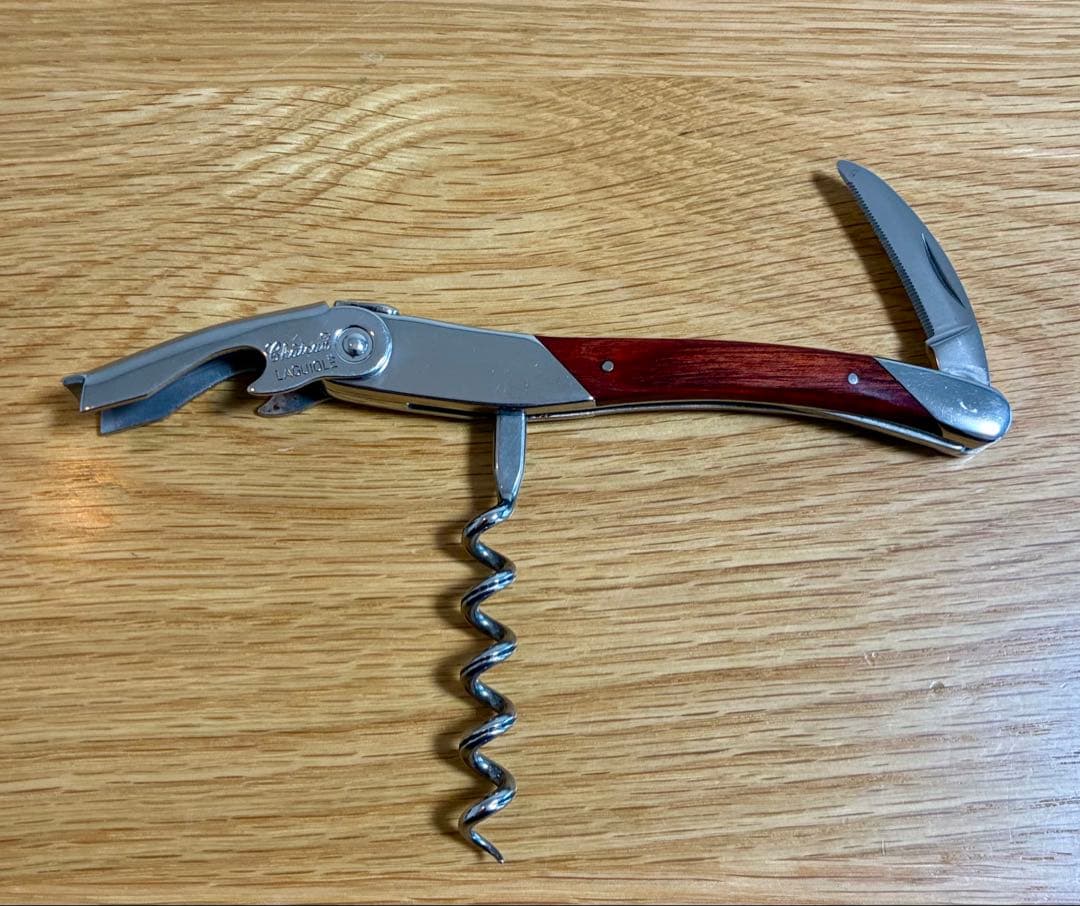 シャトーラギオール　ソムリエナイフ