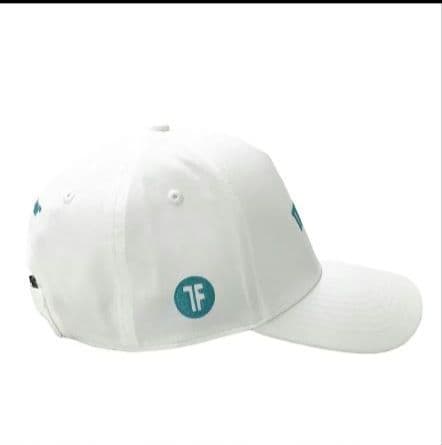 TFW49 ロゴ入りホワイトキャップ