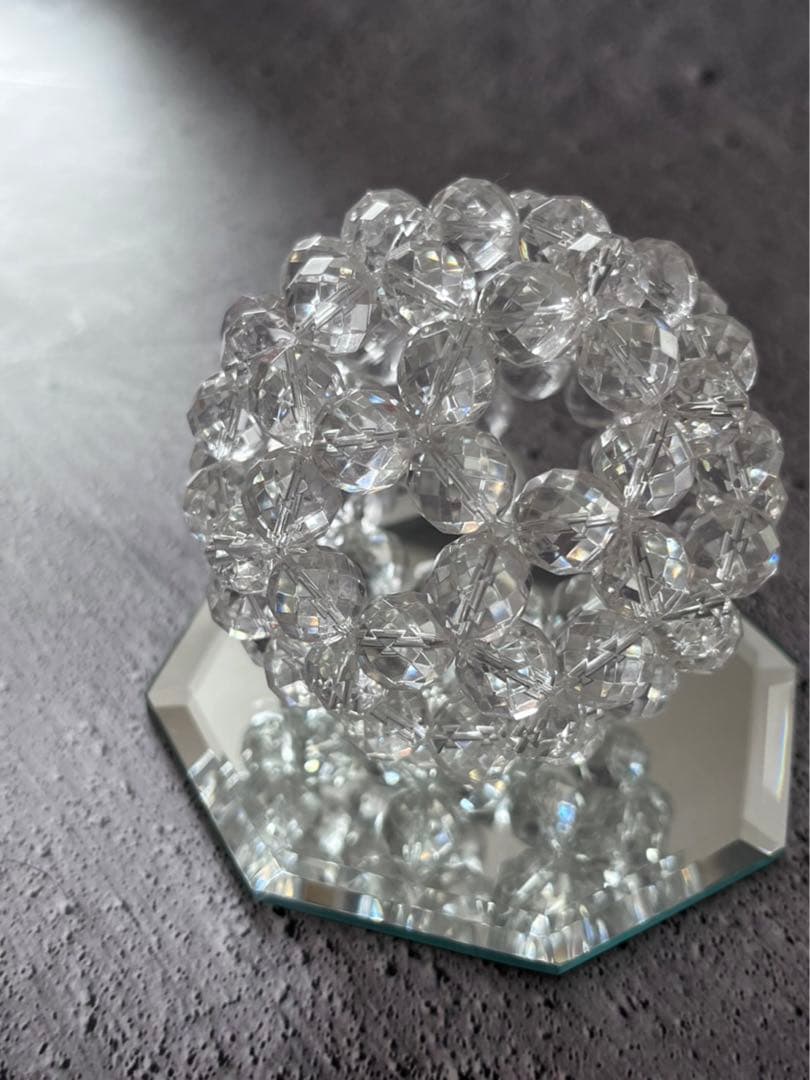 ベクトル平衡体　水晶　クリスタル　フラワーオブライフ