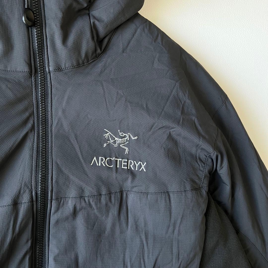 4971　toshi【美品】アークテリクス　アトムLTフーディ ジャケット