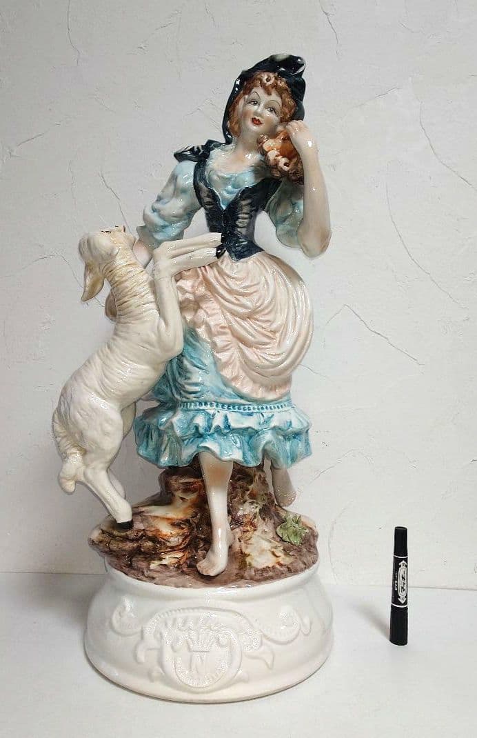 特大capodimonteカポディモンテ イタリア製 貴婦人 置物 フィギュリン