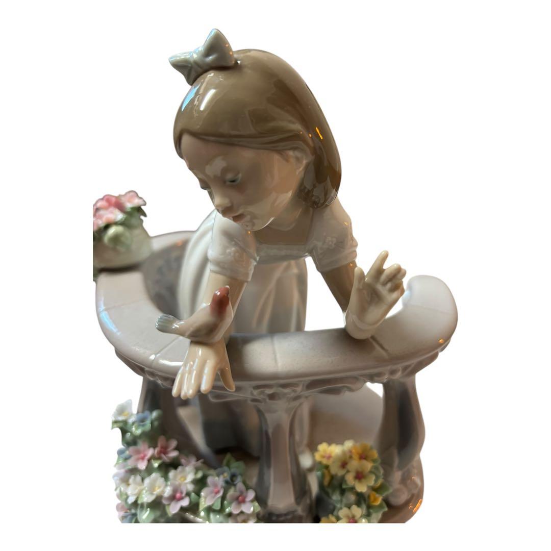 LLADRO リヤドロ バルコニーの朝 花と少女 陶器人形 置物　インテリア
