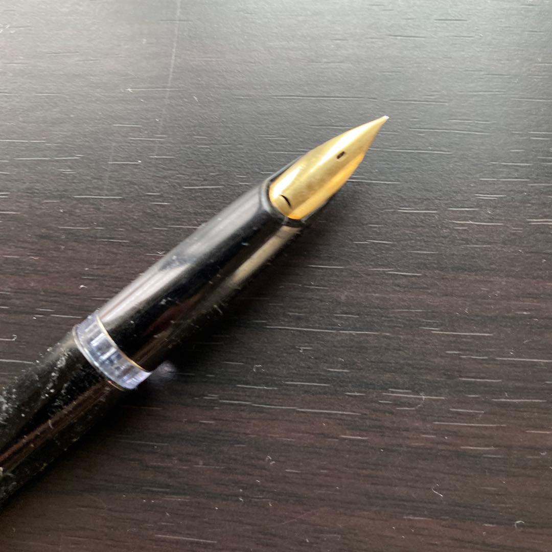 ビンテージ F 万年筆 黒と金 パイロット エリート 初期