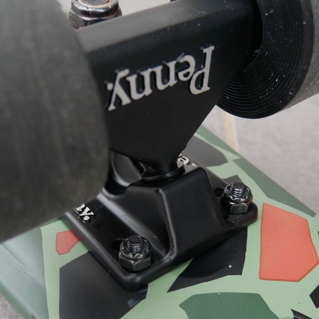 極美品【整備済み】ペニー22インチ ブラック グラフィック