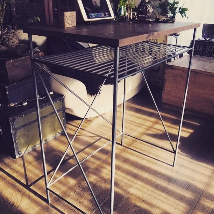 アイアンデスク　アイアン家具　カフェテーブル　書斎　男前　アンティーク レトロ